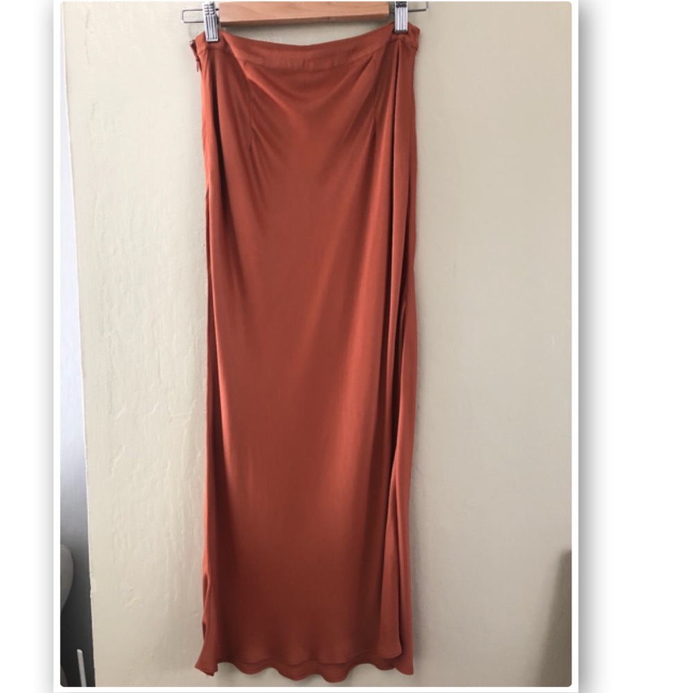 NWOT Azoe Midi Skirt